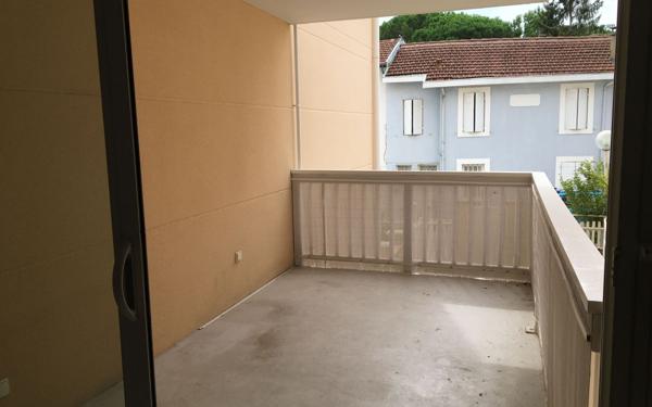 Appartement à louer    3 pièces •  Dax