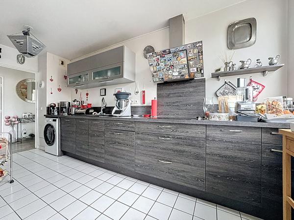 Luminosité et Calme : T4 Dernier étage, 3 Chambres, Terrasse - Orly