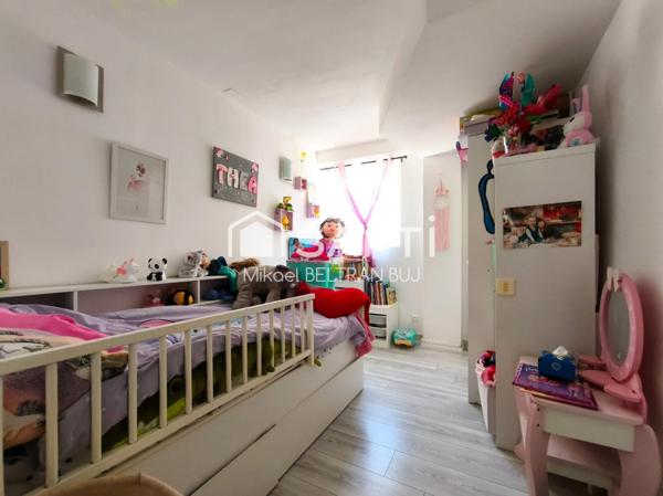 Appartement de plain-pied avec grand jardin, esprit maison