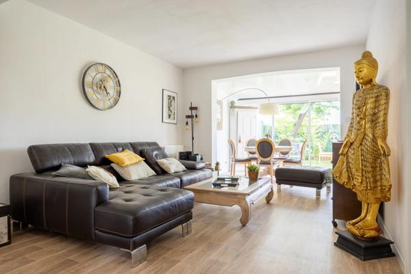 ***NOUVEAU PRIX… VISITE VIRTUELLE SUR DEMANDE… AUBAGNE… MAISON 4 CHAMBRES… VÉRANDA… JARDIN… ATELIER… CHARME & CONFORT… SECTEUR RECHERCHÉ***