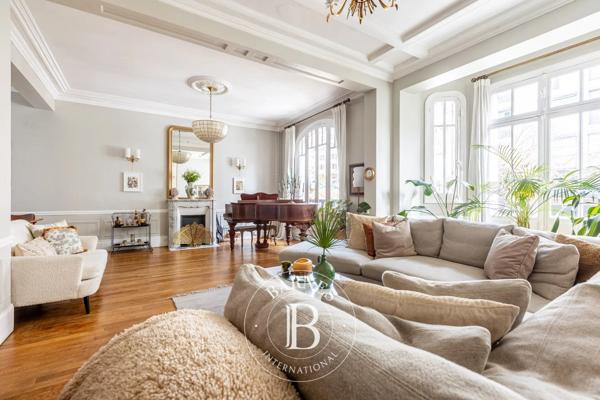 Boulogne-Billancourt, Maison 6 Chambres -  200 m² à vendre