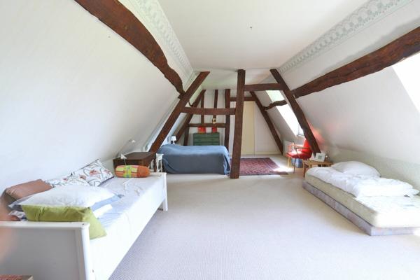 Maison à vendre    7 pièces • 238 m2 Gournay-en-Bray