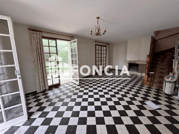 À vendre Maison 7 pièces 156.17 m² - Orléans 45000