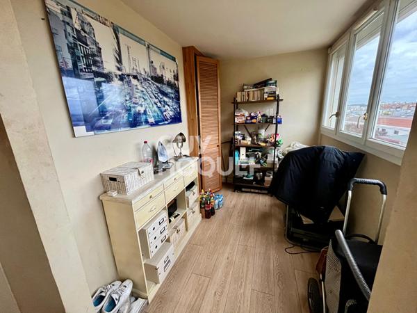 A VENDRE : 4 PIECES - 3 CHAMBRES - T6, BUS METROS 13 et 15 !