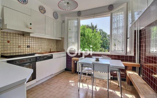 Maison à vendre    5 pièces • 117,56 m2 Viry-Châtillon