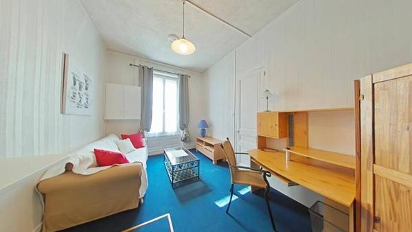 Appartement 1 pièce                                        - 42000 Saint-Étienne Réf : 10609