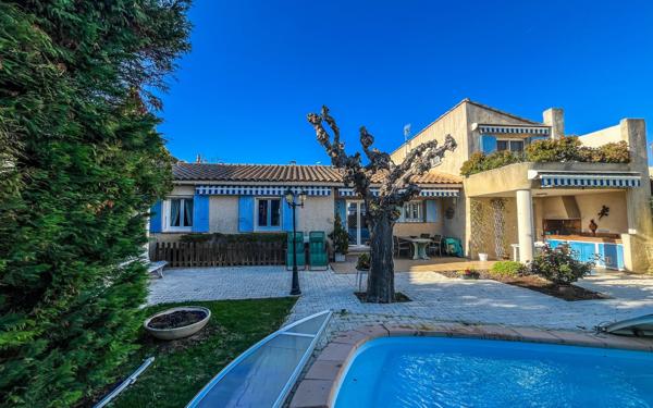 Maison à vendre    5 pièces •  Avignon