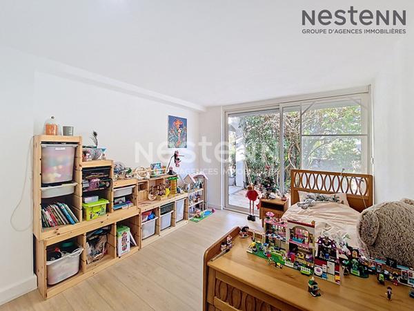 3 Maisons indépendantes au coeur d'un grand terrain verdoyant à Sommières