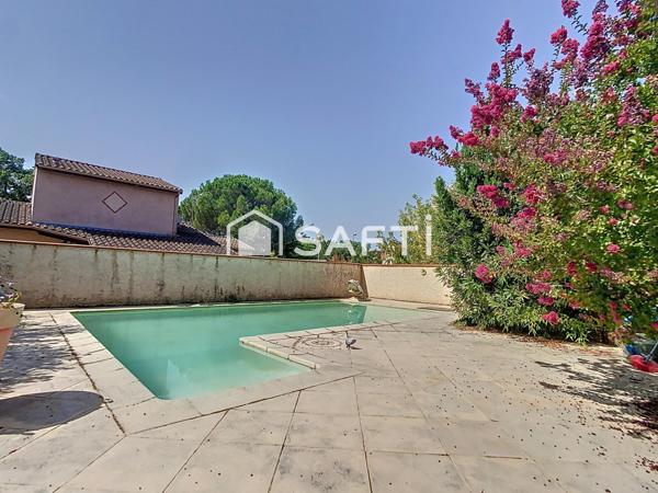 Le combo parfait : quartier très prisé à Colomiers, maison lumineuse et moments de détente assurés : préparez vos valises :)