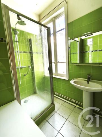 Appartement F4 à vendre  4 pièces - 110 m2 ROANNE - 42