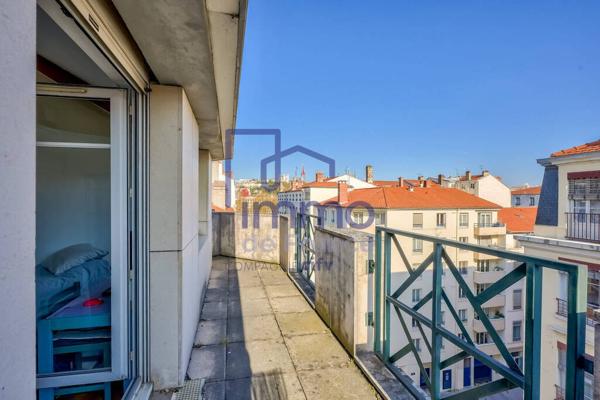 DERNIER ETAGE - TERRRASSE