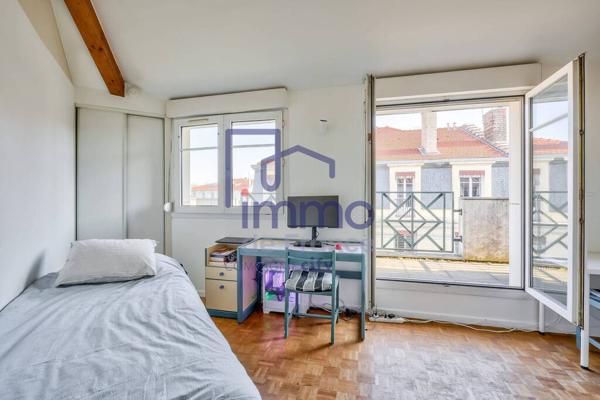 DERNIER ETAGE - TERRRASSE