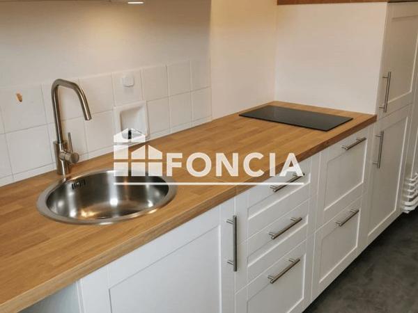 Location Studio 32.1 m² - BATIMENT C Tours 37100