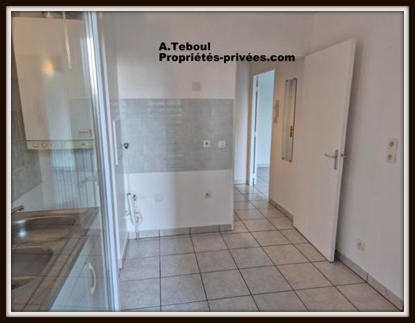 VILLEURBANNE "LA DOUA", Beau T2 de 52m² avec balcon, au calme