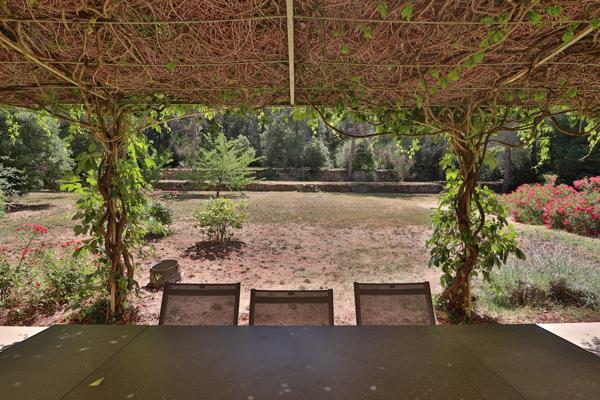 Bastide de charme 4 chambres Terrain 7200m2 Piscine Calme Plein sud
