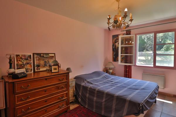 Bastide de charme 4 chambres Terrain 7200m2 Piscine Calme Plein sud