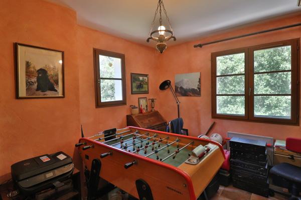 Bastide de charme 4 chambres Terrain 7200m2 Piscine Calme Plein sud