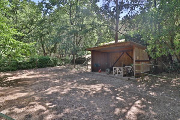 Bastide de charme 4 chambres Terrain 7200m2 Piscine Calme Plein sud