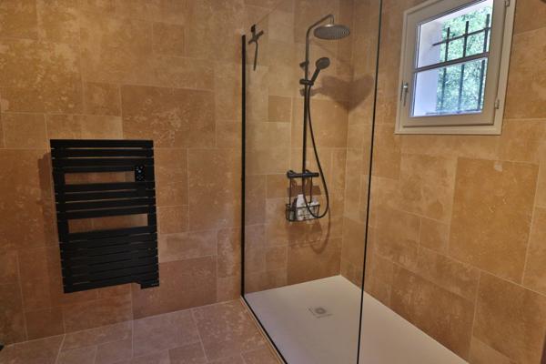 Bastide de charme 4 chambres Terrain 7200m2 Piscine Calme Plein sud