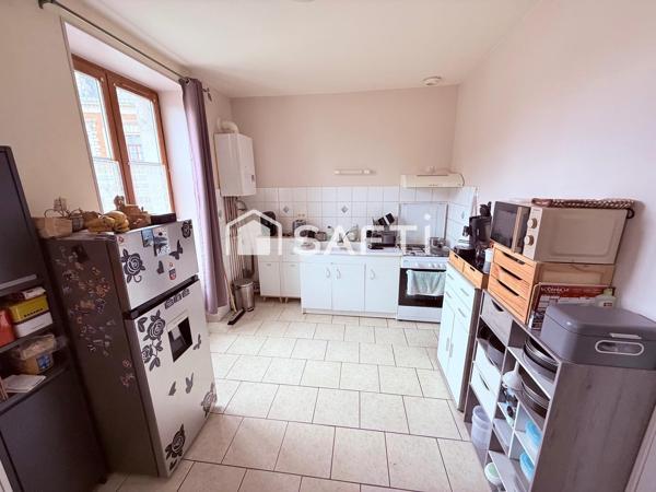 Immeuble de rapport 3 appartements de type F3 centre de Cosne Cours Sur Loire