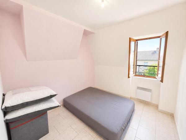 Immeuble de rapport 3 appartements de type F3 centre de Cosne Cours Sur Loire