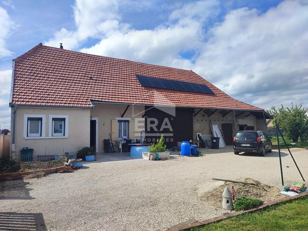 Longère 73 m² habitable + dépendances + terrain constructible de 1000 m²