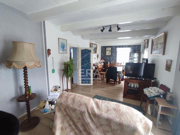 Longère 73 m² habitable + dépendances + terrain constructible de 1000 m²