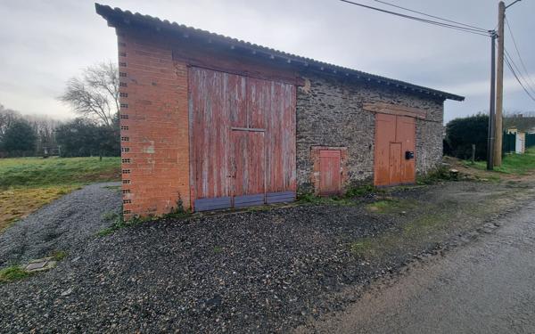 Maison à vendre    1 pièce • 65,30 m2 Le Vigen