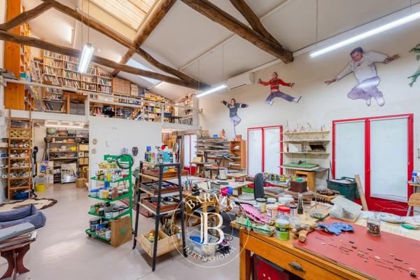 Les Lilas, Maison 1 Chambre -  150 m² à vendre