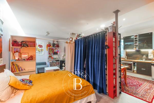 Les Lilas, Maison 1 Chambre -  150 m² à vendre