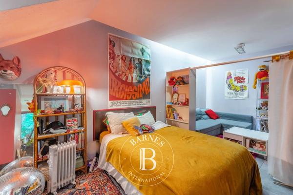 Les Lilas, Maison 1 Chambre -  150 m² à vendre