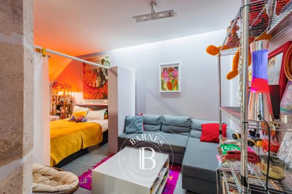 Les Lilas, Maison 1 Chambre -  150 m² à vendre