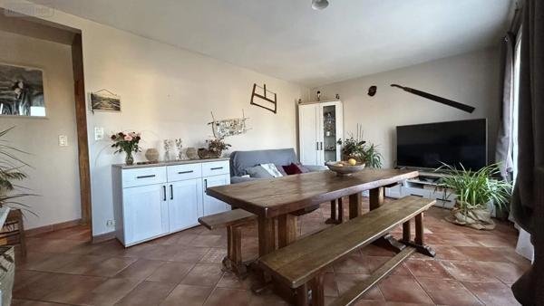 Achat - Terrain à bâtir Château-Gontier-sur-Mayenne 53200 4 pièces 1482 m 2 1482 m 2