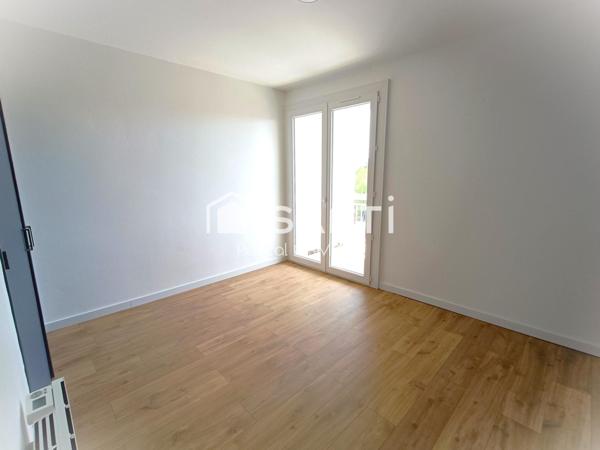 Appartement T3 meublé avec cave, garage - Vue sur les Pyrénées