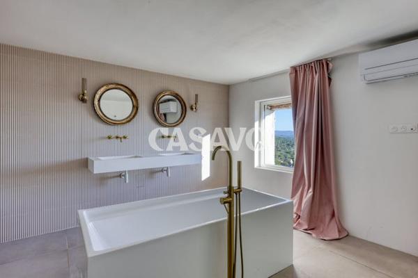 Vente Maison 5 pièces de 132m² - 13510 Éguilles