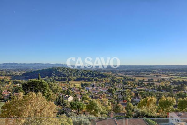 Vente Maison 5 pièces de 132m² - 13510 Éguilles
