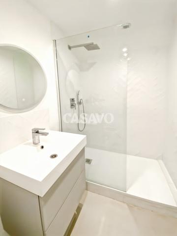 Vente Maison 5 pièces de 132m² - 13510 Éguilles