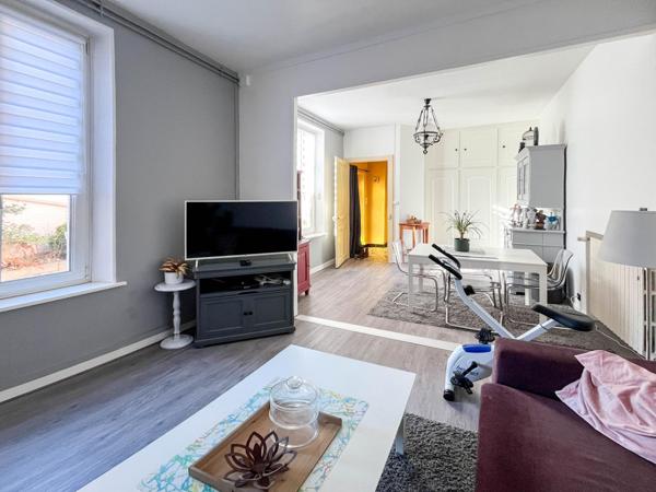 Appartement type Maison de ville T6 avec jardin