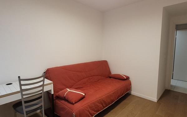 Appartement à louer    3 pièces • 60,39 m2 Vanves