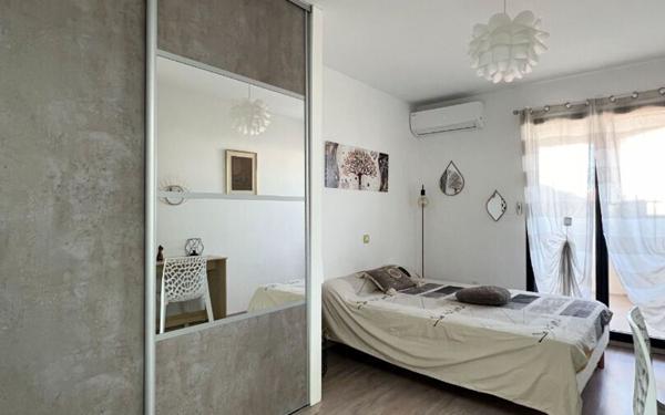 Maison à vendre    4 pièces •  Pia