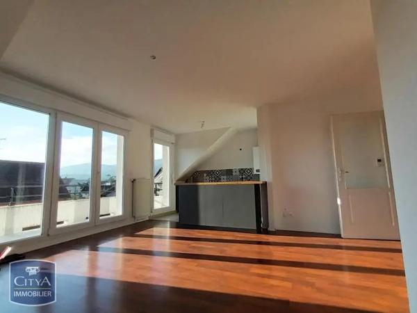 Appartement à louer 3 pièces 60m²