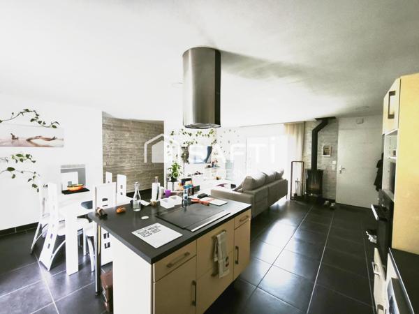 Villa T4 - 1136 m2 de terrain