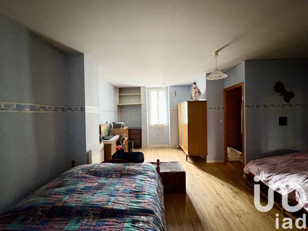 Maison à vendre 8 pièces 220 m² Roquefort