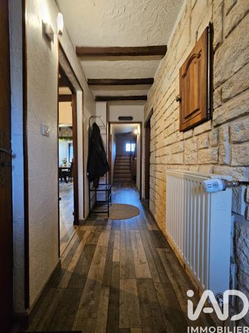 Maison à vendre 5 pièces 127 m² Cosnes-et-Romain