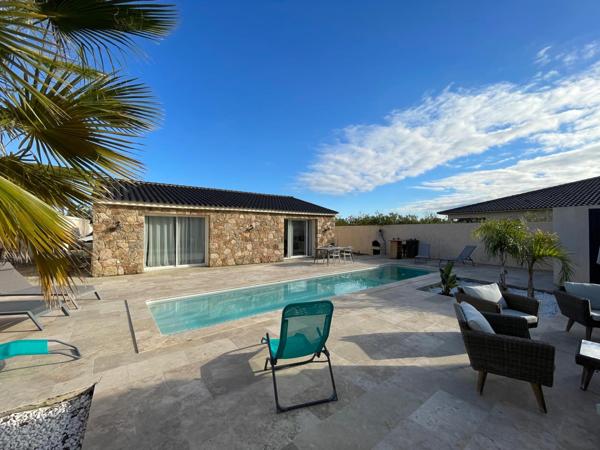 Solaro (20240) SOLARO : Villa T4 d'environ 97 m2 avec piscine