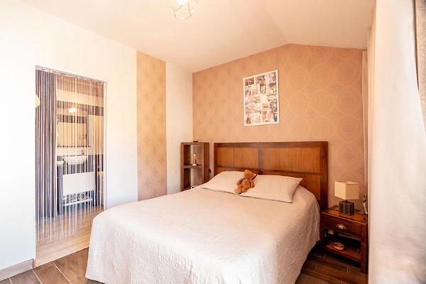 LIEUX UNIQUES ® GROUPE PROPRIETES PROPOSE DEUX MAISONS DE VILLE DE 143 ET 43 M² - TERRAIN 1.197 M² - ROMORANTIN