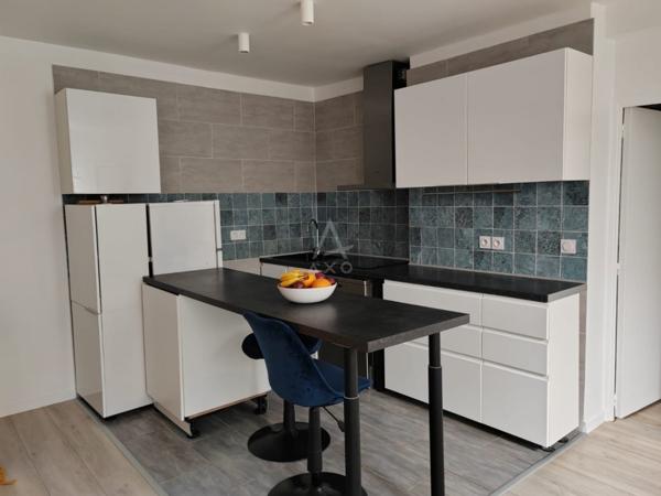 Appartement À Vendre – Proche Place Hébert et métro Marx Dormoy