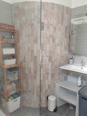 Appartement À Vendre – Proche Place Hébert et métro Marx Dormoy