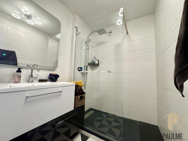 Collonges (01550) Appartement 3 pièces 53m2 01550 COLLONGES