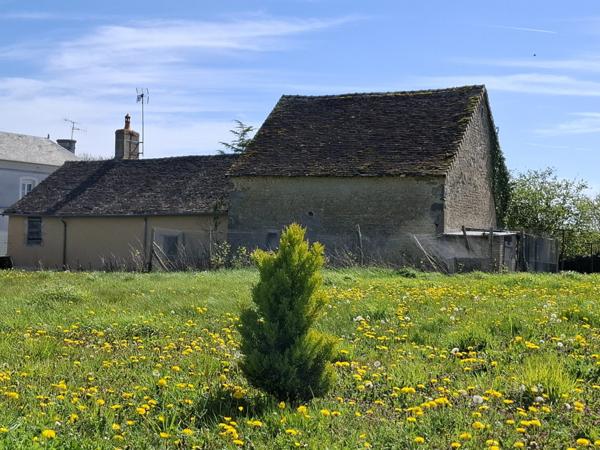 À vendre - Ferme, 3 pièces située à Fresnay-sur-Sarthe (72130)